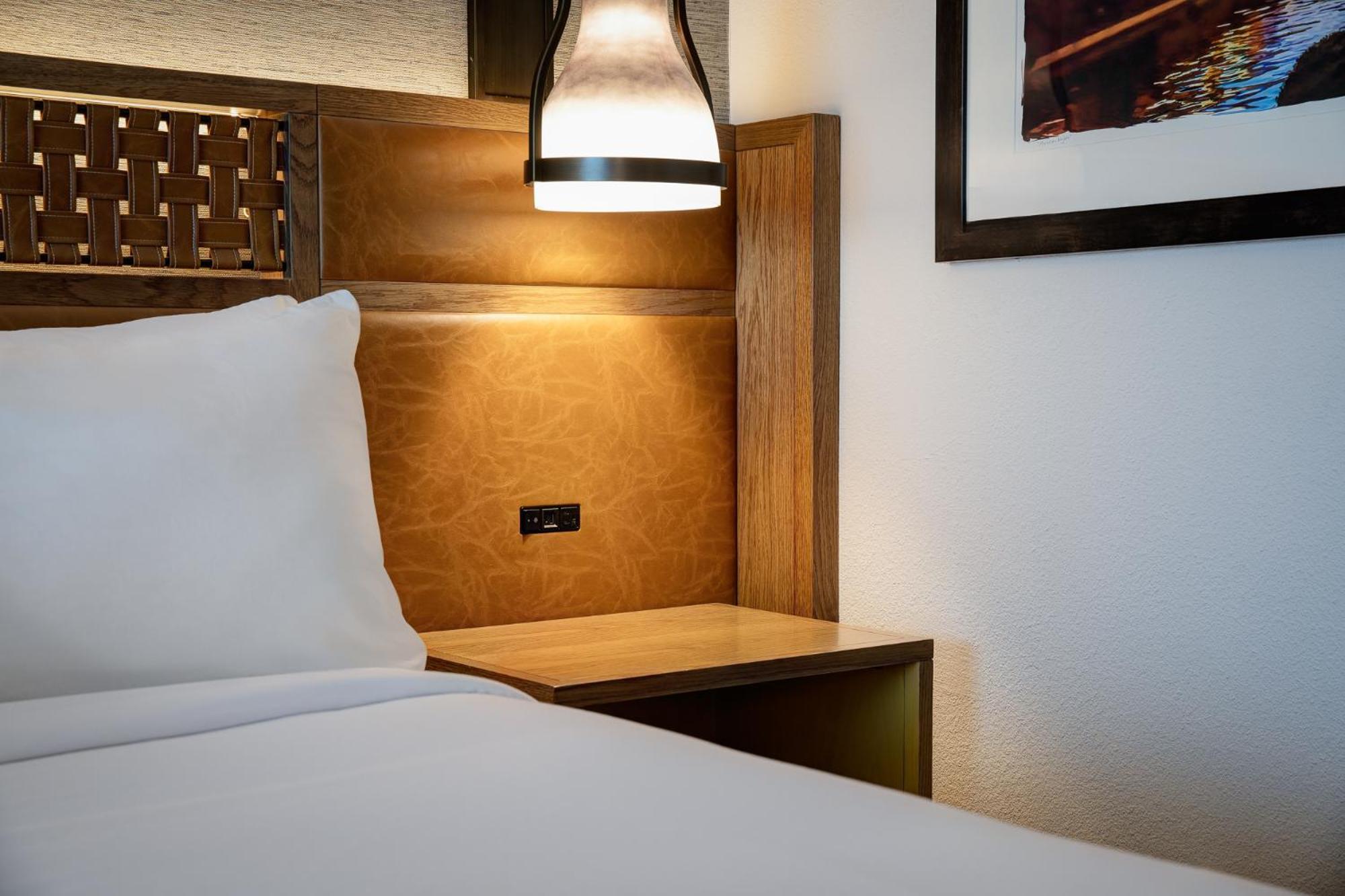 Sol Cypress, San Antonio, A Marriott Tribute Portfolio Hotel Exterior photo