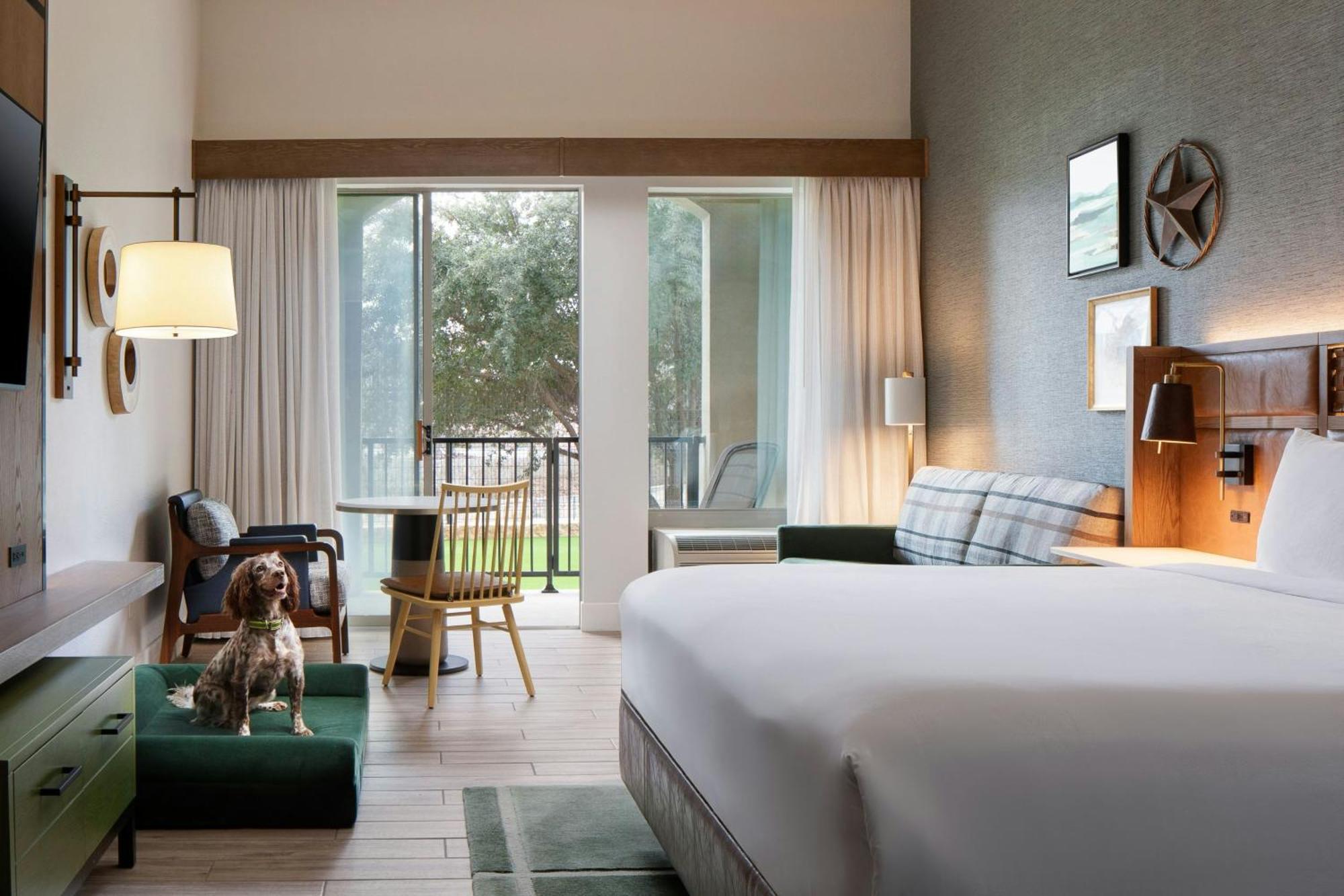 Sol Cypress, San Antonio, A Marriott Tribute Portfolio Hotel Exterior photo