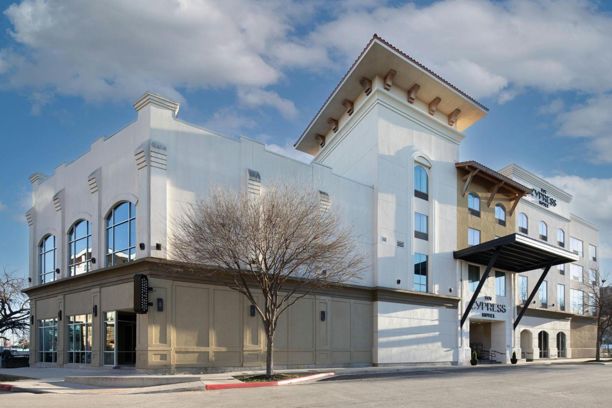 Sol Cypress, San Antonio, A Marriott Tribute Portfolio Hotel Exterior photo